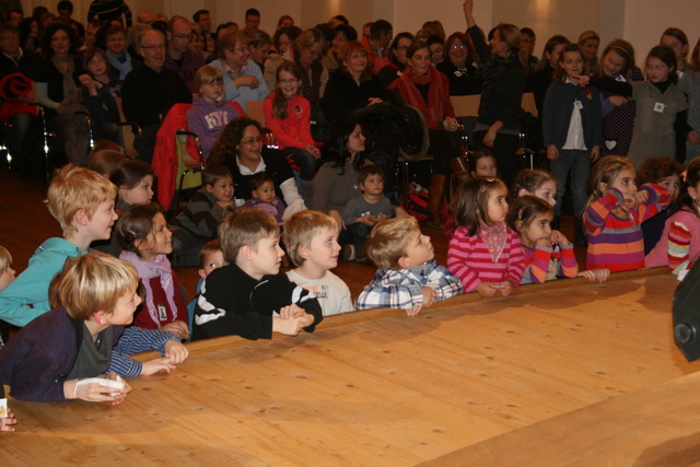 gal/2010/2010 Saitentwist Haus Fuhr Werden 4.12.Rotnasen und Gluehwangen/2010 Saitentwist Haus Fuhr Werden 4.12. Rotwangen u Gluehnasen 028.jpg